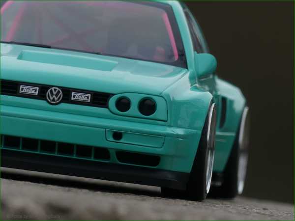 1:18 VW Golf MK3 V10 G3 JP WideBody inkl.KFZ Brief + OVP